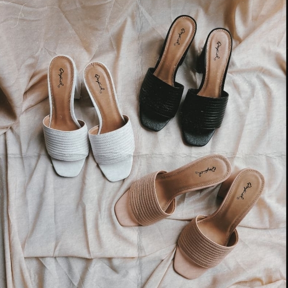 ๐จLAST PAIR// Black mule - Picture 5 of 5